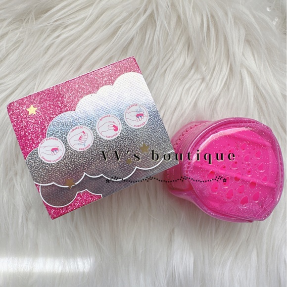 NWT BeautyBlender BESTIES Makeup Sponge Blend Cleanse Starter Set Pink Barbie - Picture 6 of 7